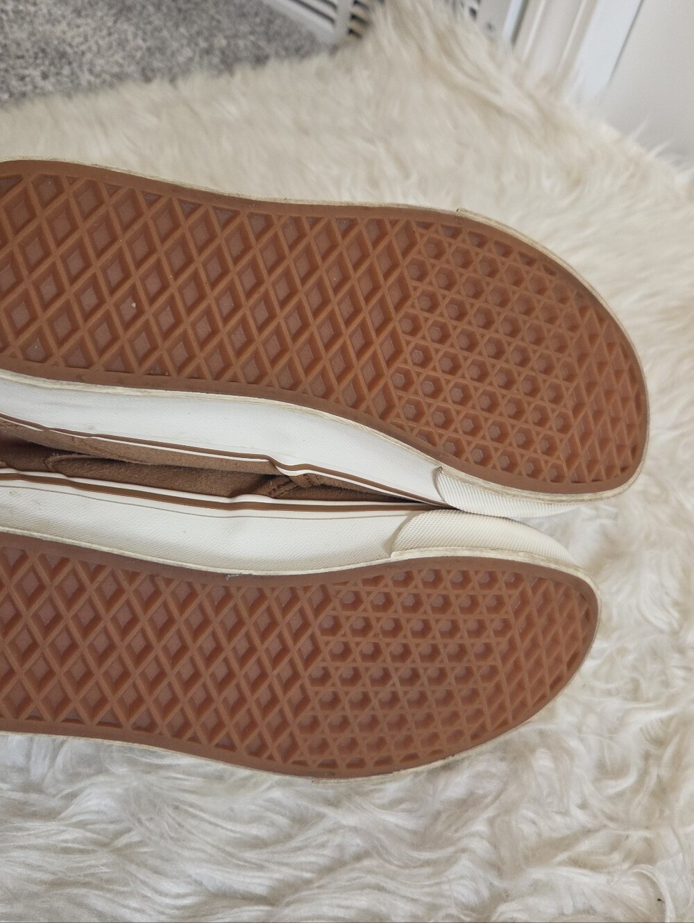 Vans Classic Slip-On Sherpa Lined Suede in Chestnut Brown - Picture 13 of 15